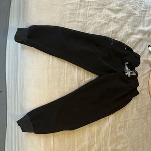 Figs women’s scrubs, joggers, black, high-waisted